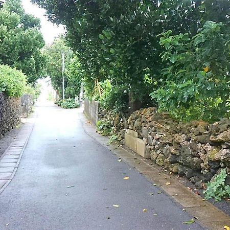 石垣島 一棟貸切りのお宿 ちゅら赤瓦 Ishigaki  Esterno foto