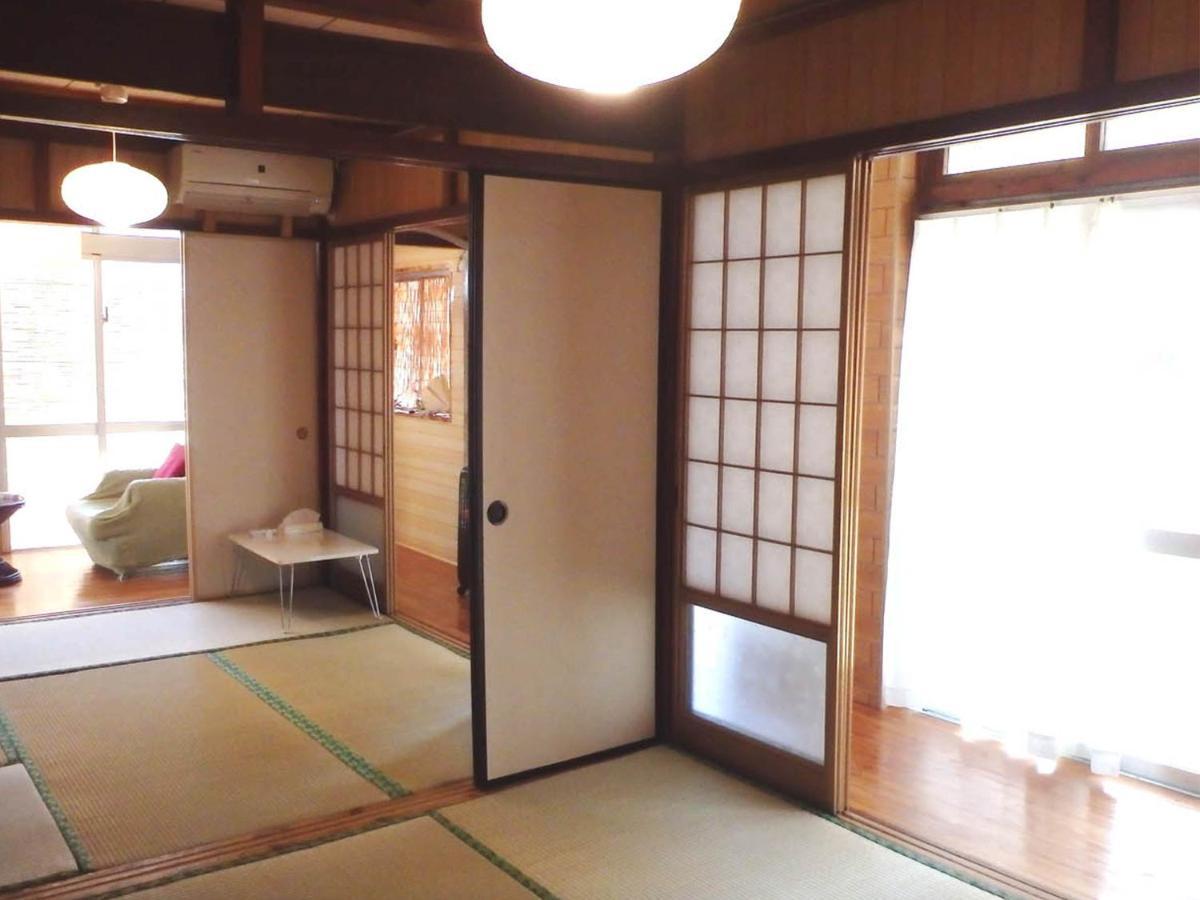 石垣島 一棟貸切りのお宿 ちゅら赤瓦 Ishigaki  Esterno foto