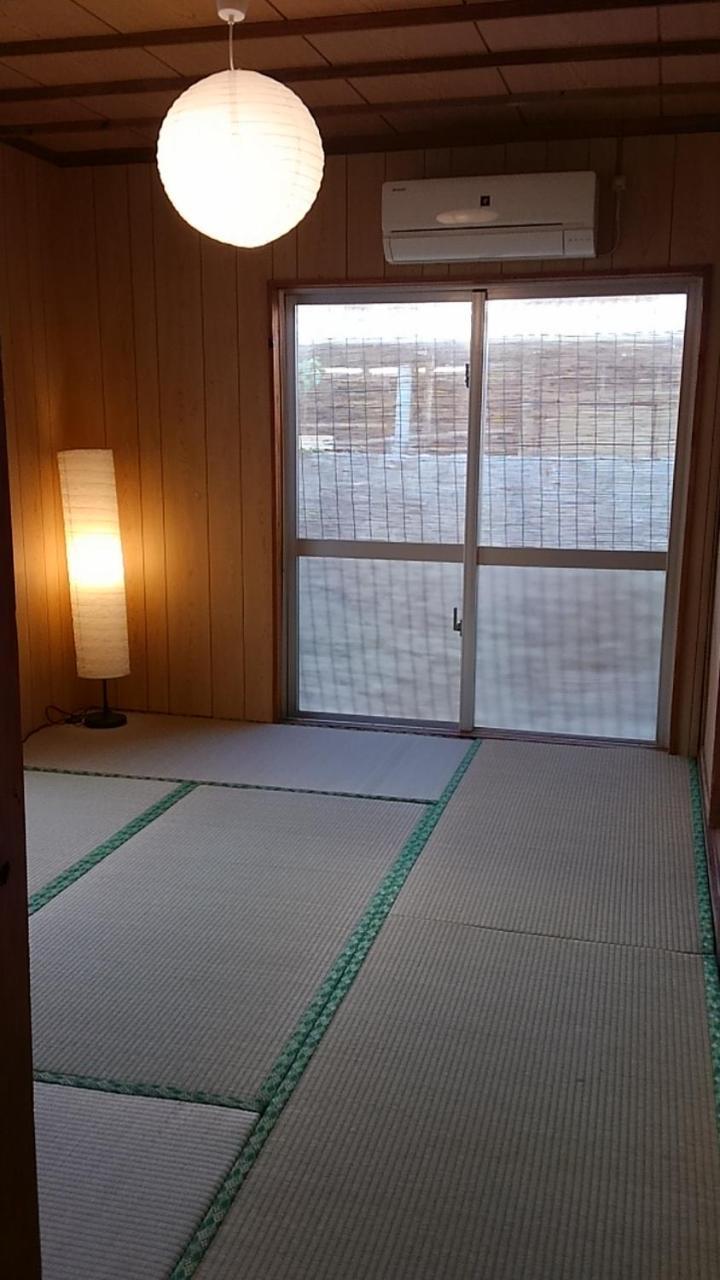 石垣島 一棟貸切りのお宿 ちゅら赤瓦 Ishigaki  Camera foto