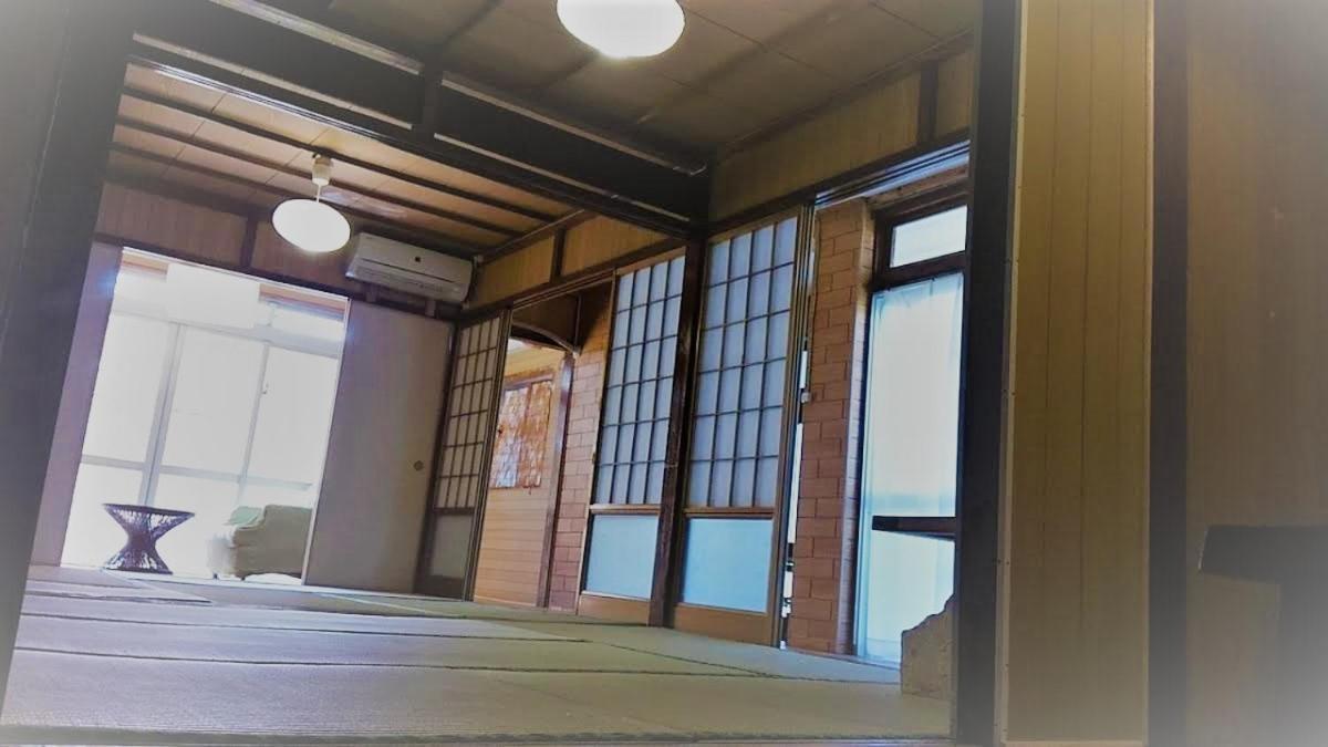 石垣島 一棟貸切りのお宿 ちゅら赤瓦 Ishigaki  Esterno foto
